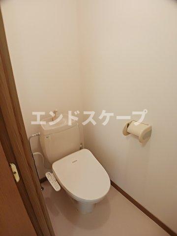 ＪＲ信越本線 北高崎駅 徒歩26分 2階建 築30年のトイレ写真