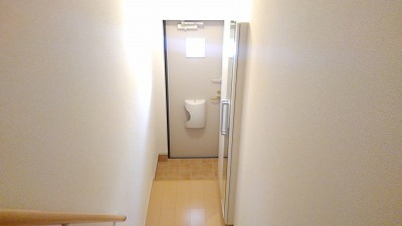 玄関　図面と現状に相違がある場合には現状を優先