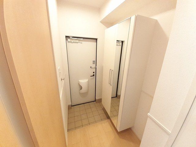 ボンボヤージュIII Bの玄関写真