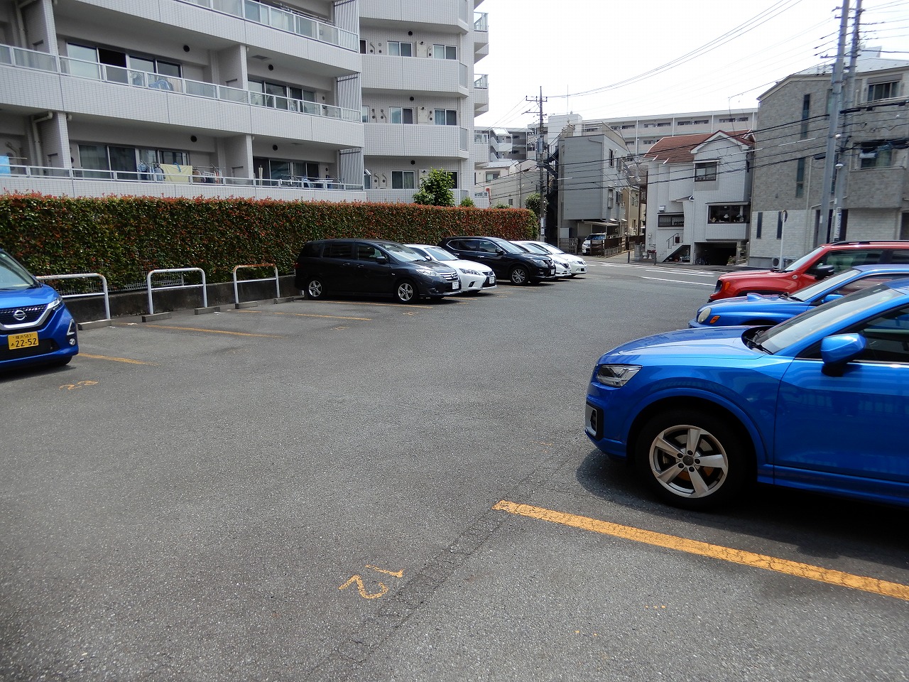 駐車場　駐車場