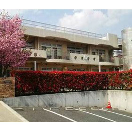幼稚園・保育園　しらとり台保育園さつきが丘（幼稚園・保育園）まで223m