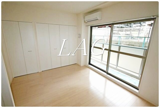 居室・リビング　洋室のお部屋です。