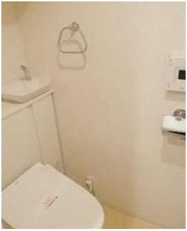 トイレ　別タイプ部屋　参考写真です