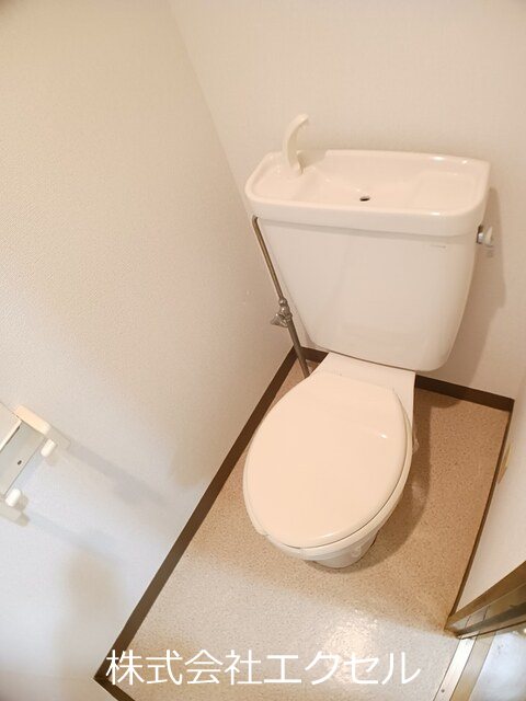 トイレ　清潔感のあるトイレです。