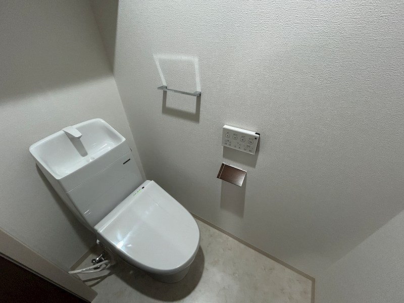 VEIL MAISON 南城内のトイレ写真