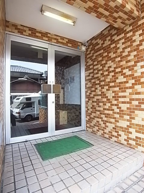 ＪＲ東海道本線 三ノ宮駅 徒歩14分 6階建 築54年の外観写真