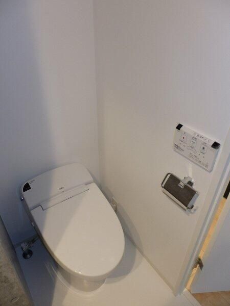 ズーム目黒のトイレ写真