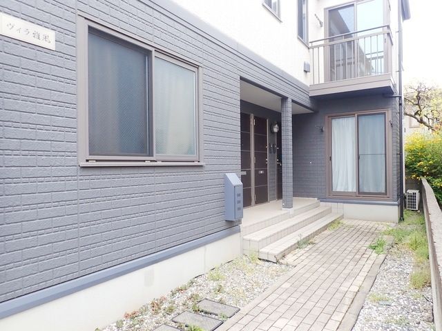 エントランス　お部屋探しはタウンハウジングへ♪