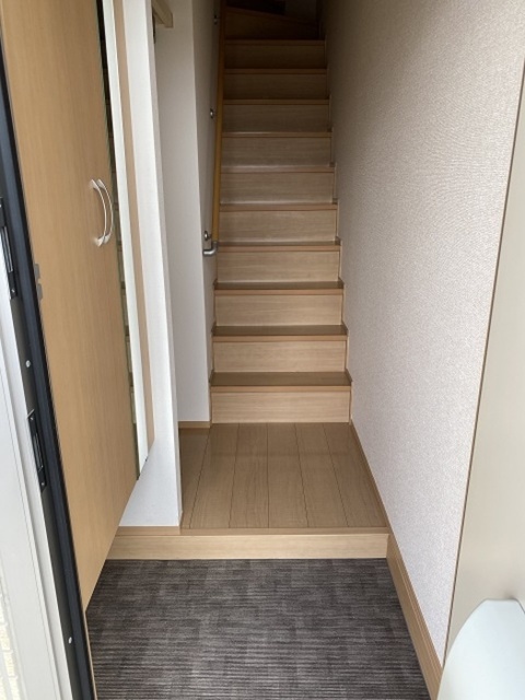 玄関　ララ・グラシア２０３玄関
