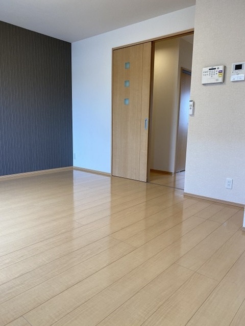 居室・リビング　ララ・グラシア２０３ＬＤＫ