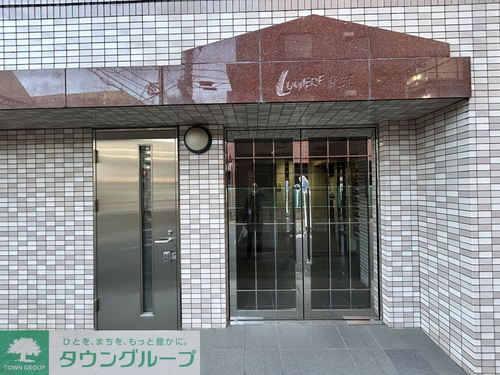 エントランス　エントランス