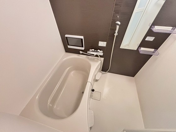 バス・シャワールーム　※別部屋の写真です