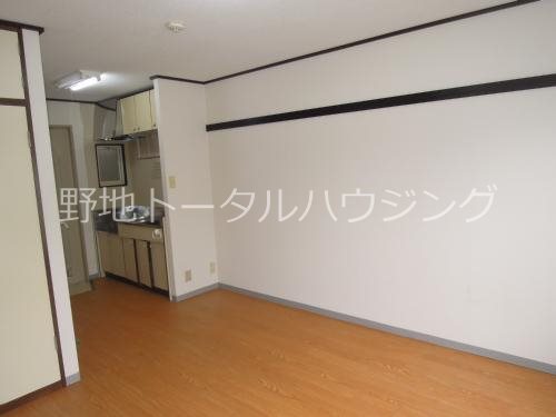 東急東横線 祐天寺駅 徒歩8分 2階建 築39年の内装写真