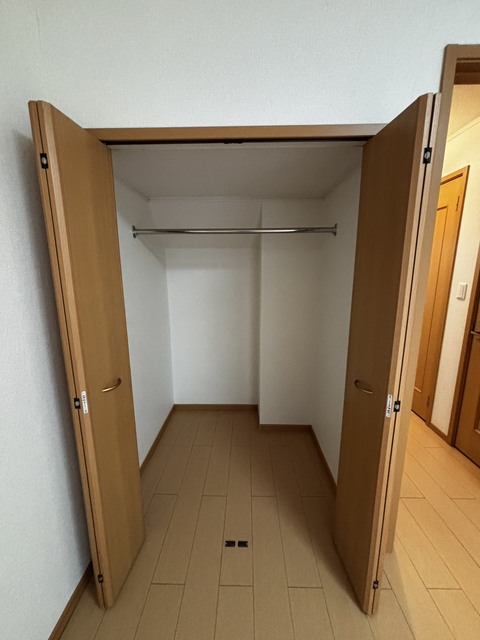 収納　別部屋参考写真です