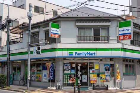 コンビニ　ファミリーマート板橋南ときわ台店（コンビニ）まで212m