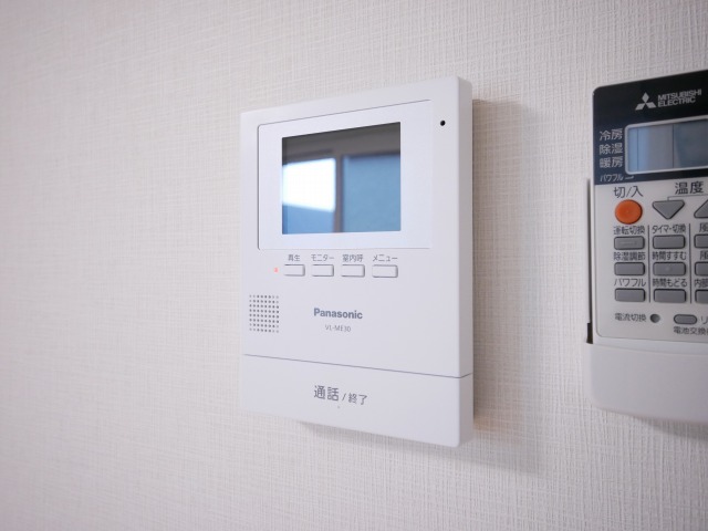 セキュリティ　防犯面に配慮したＴＶモニターホン付きです！