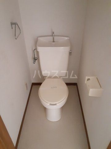 【横浜市金沢区柴町のアパートのトイレ】