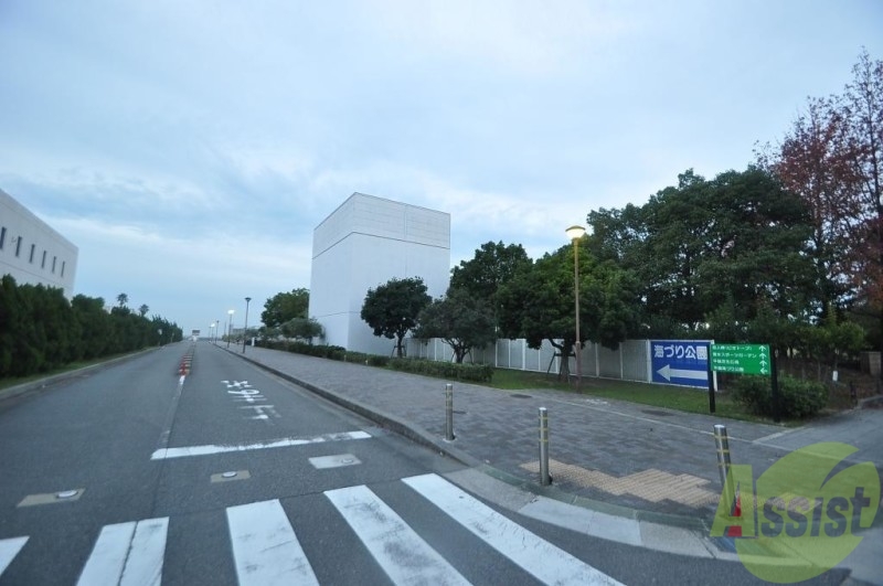 【神戸市垂水区天ノ下町のマンションの公園】