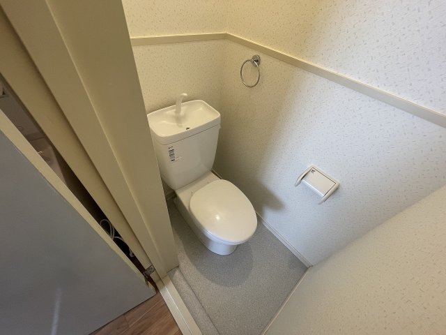 トイレ　ゆったりとした空間のトイレです