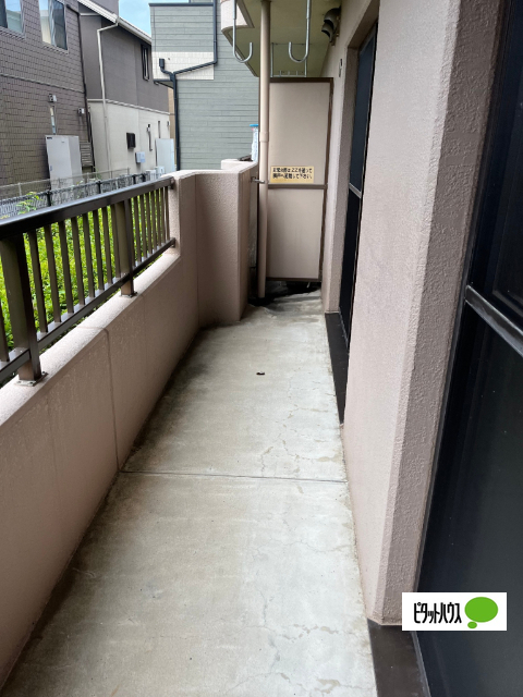 バルコニー　バルコニー　内観