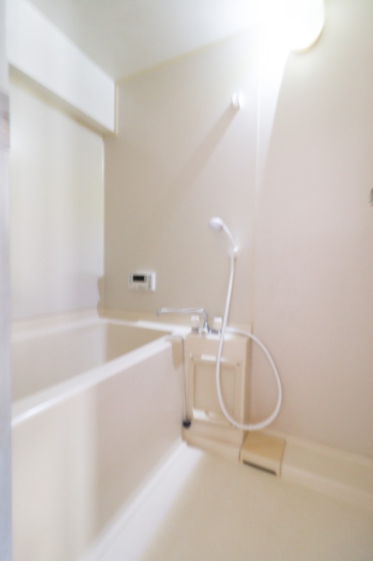 バス・シャワールーム　図面と現状が相違がある場合には現状を優先