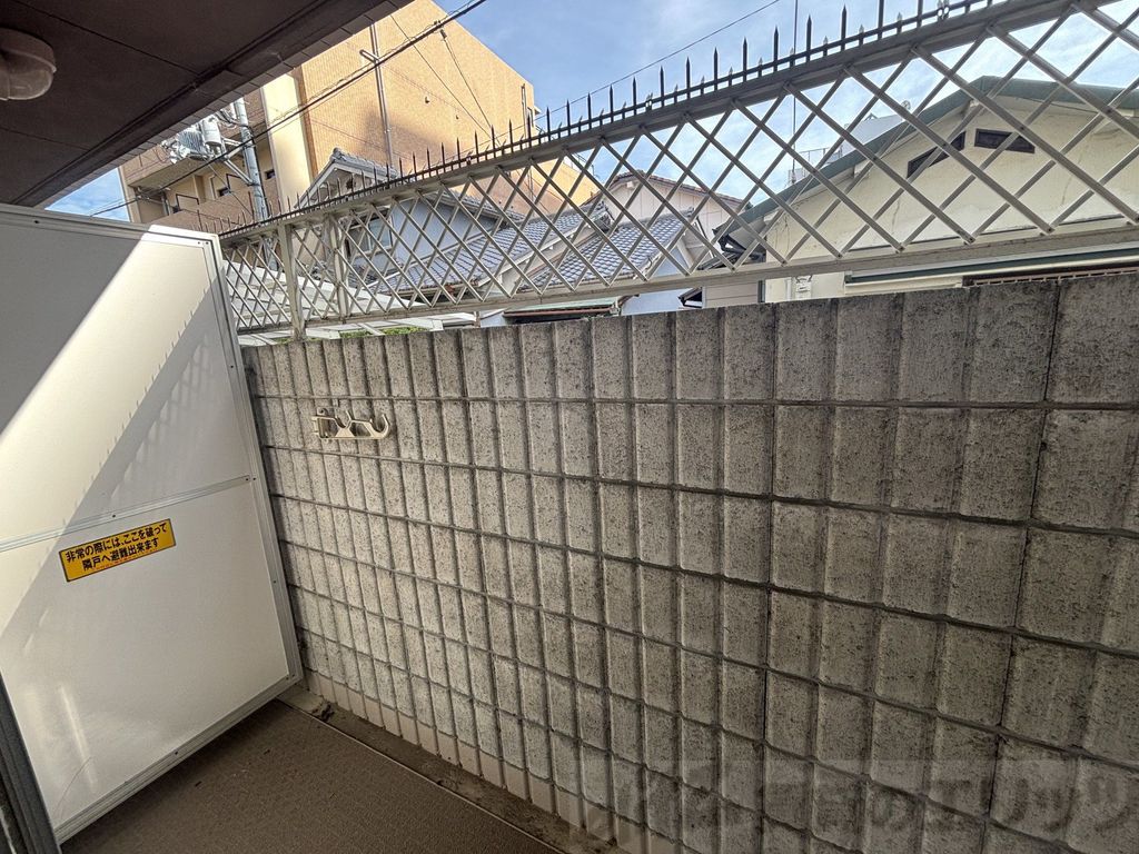 バルコニー　庭
