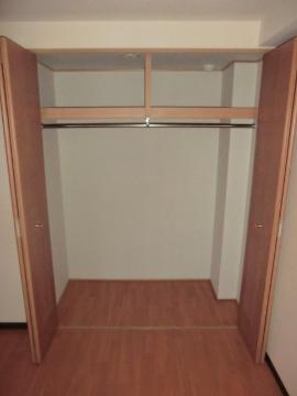 アンソレイエ　収納　クローゼット