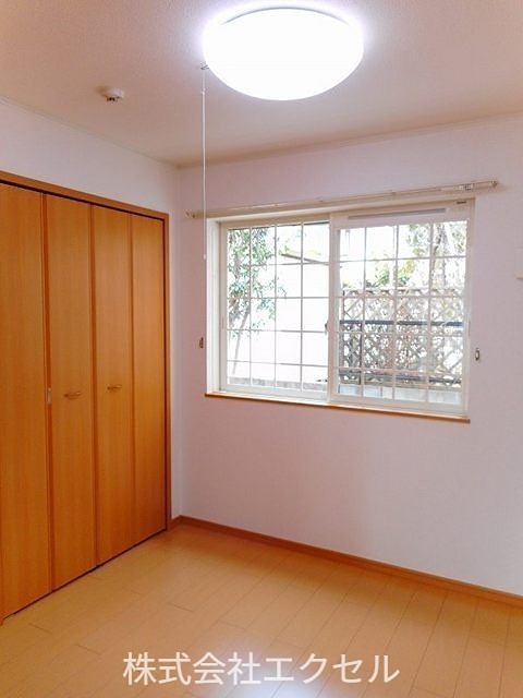 その他部屋・スペース　フローリングの室内です。