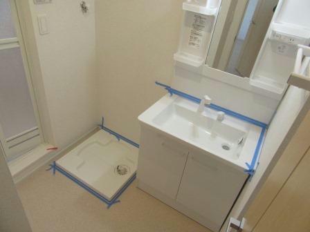 洗面設備　同型タイプ