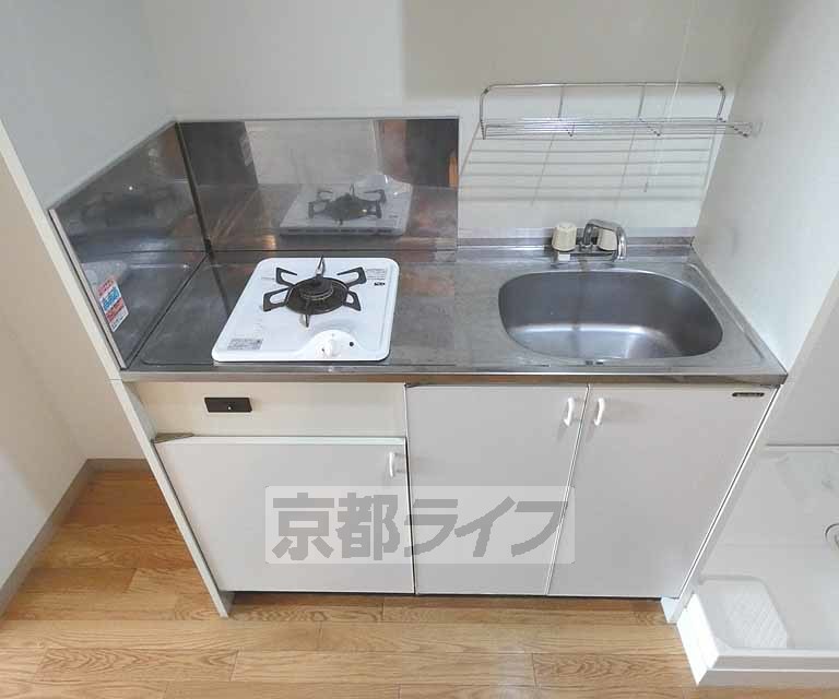 キッチン　キッチンです。