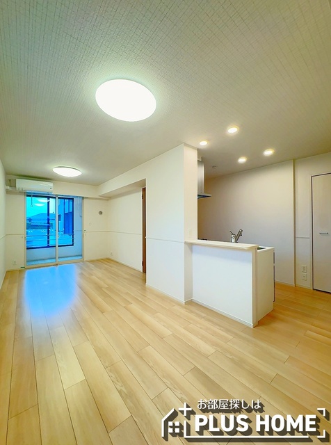 居室・リビング　同仕様写真