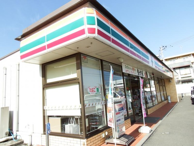 コンビニ　セブンイレブン 厚木上落合店（コンビニ）まで703m