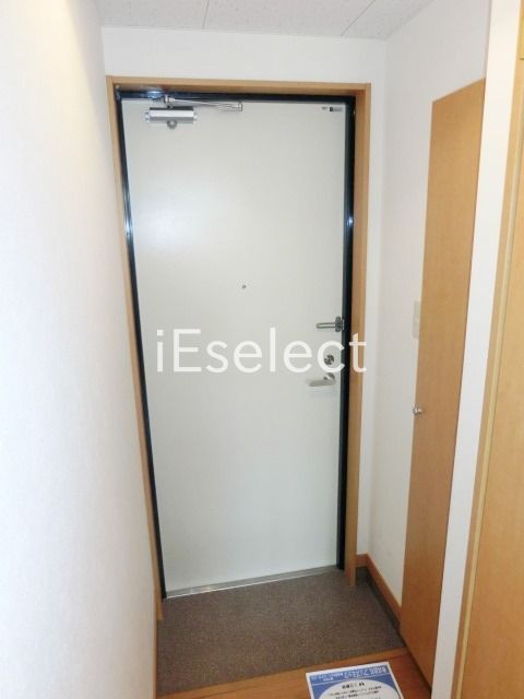 玄関　シューズボックス付きの玄関