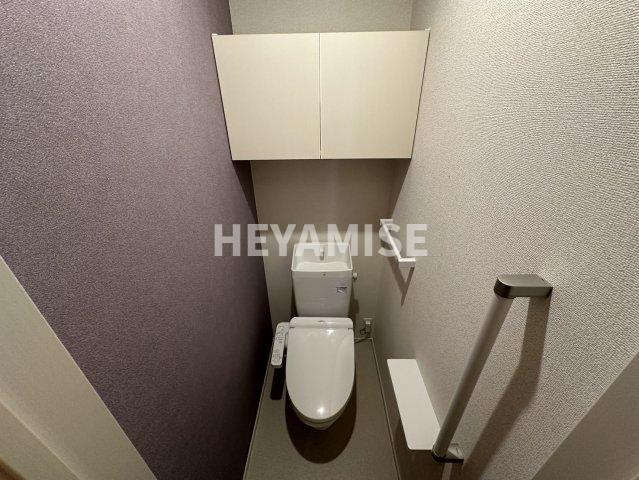トイレ　※室内画像は別号室のもの