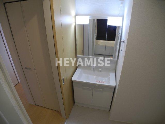 洗面設備　※室内画像は別号室のもの