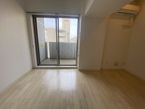 居室・リビング　※別部屋の写真です