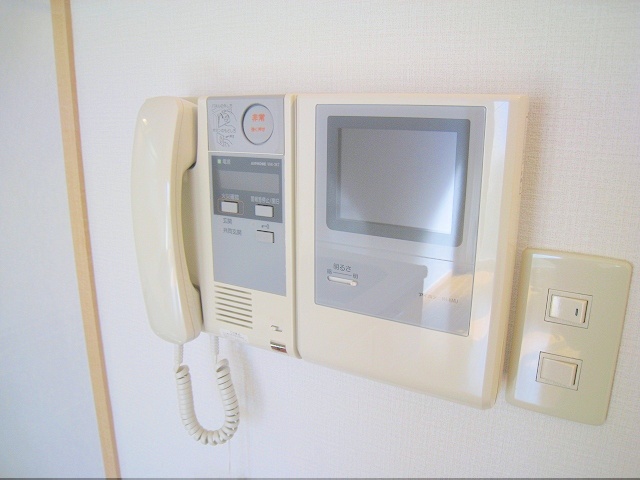 セキュリティ　モニター付きインターホン