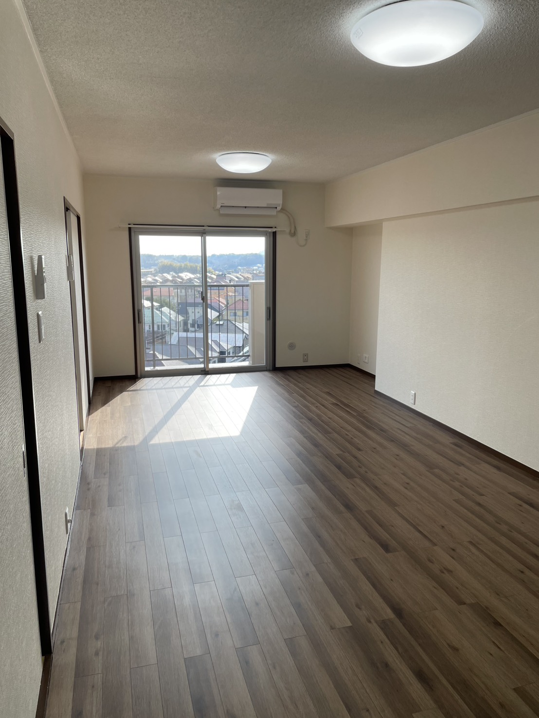 居室・リビング　★044-299-8985までお気軽にお電話下さい♪