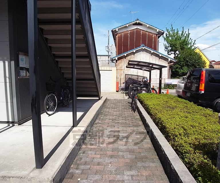 エントランス　建物のスペースです。