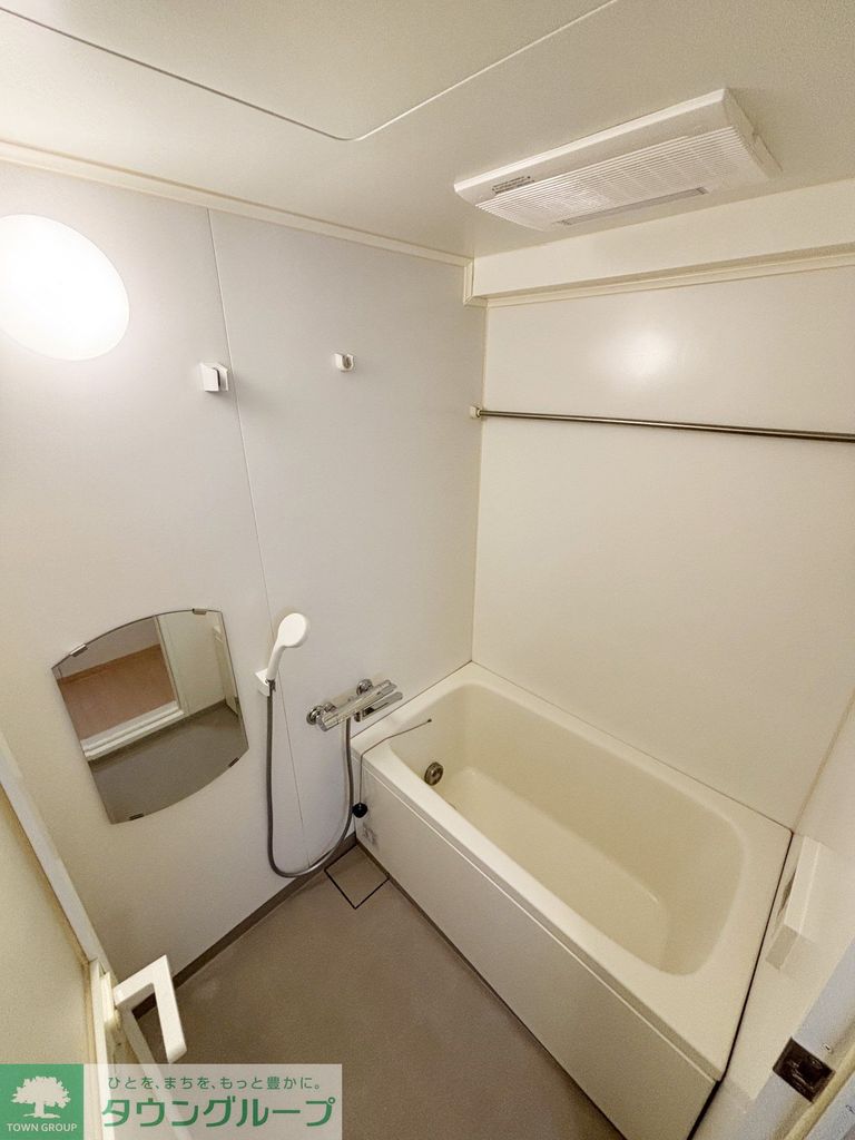 バス・シャワールーム　バス