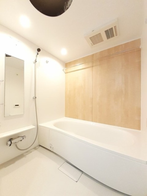 バス・シャワールーム　図面と現状に相違がある場合には現状を優先