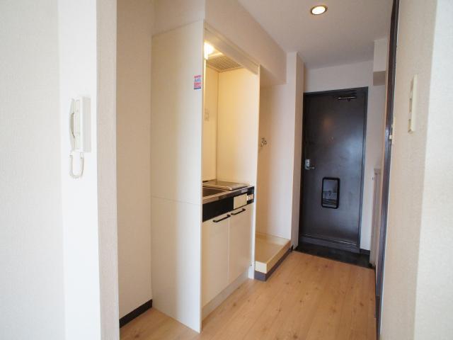 玄関　すっきりシンプルな玄関スペースです！