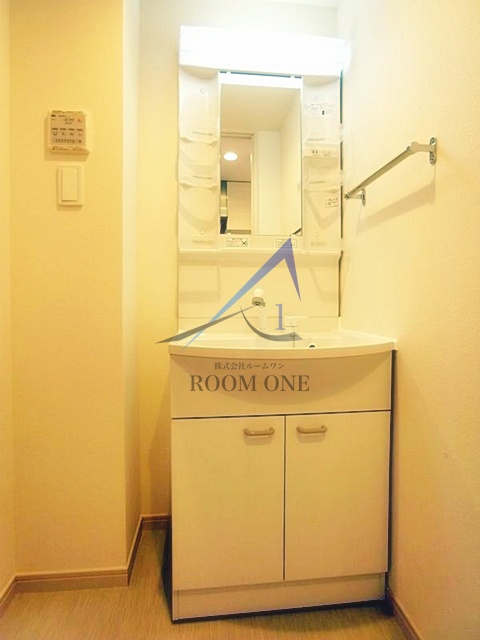 洗面設備　洗面台です。