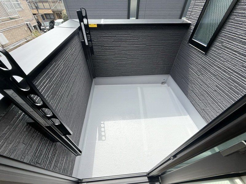 バルコニー　バルコニー