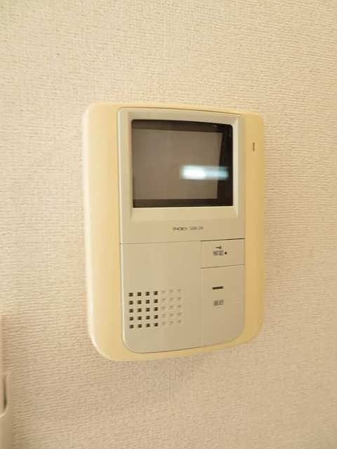 セキュリティ　来訪者の姿が確認できます。