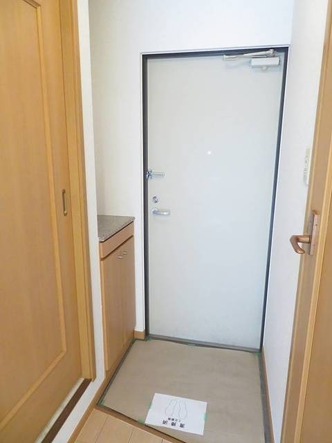 玄関　シューズBOX完備しています。