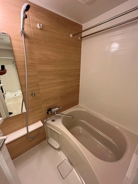 バス・シャワールーム　※写真は同タイプ住戸です。