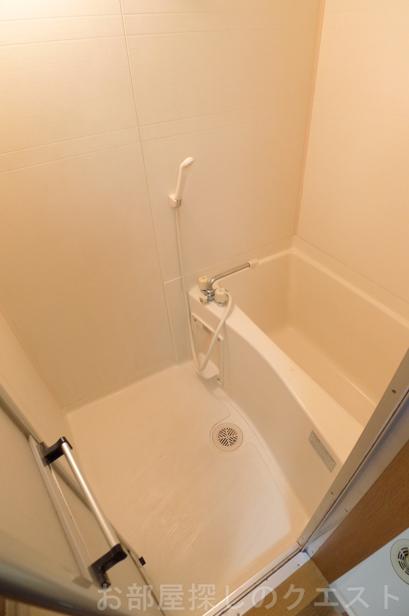 バス・シャワールーム　（写真は同仕様）