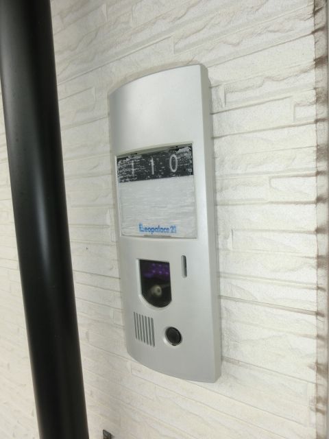 セキュリティ　カメラ付きインターホンでセキュリティもバッチリ！