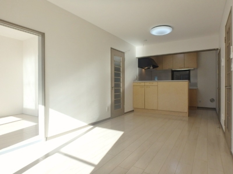 居室・リビング　図面と現状に相違がある場合には現状を優先